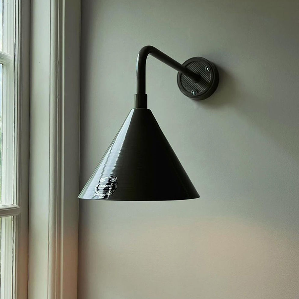 Ekologisk snickerif&auml;rg fr&aring;n Byggfabriken